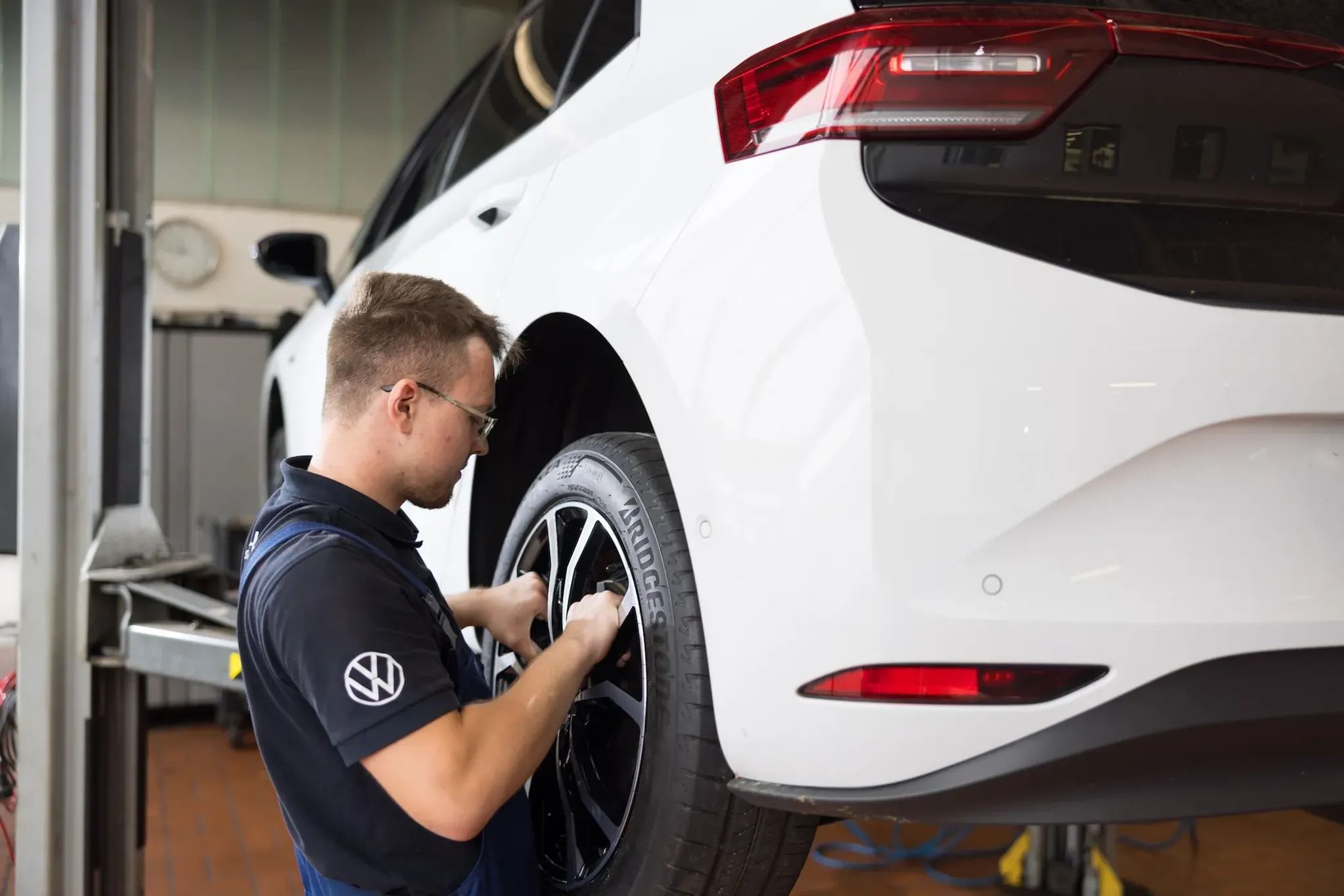 Radwechsel im Autohaus Henke