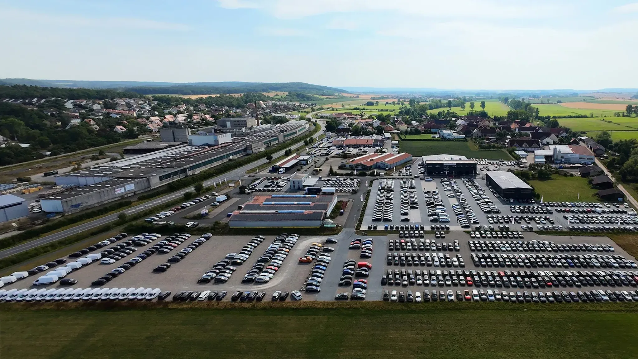 Drohnenflug Autohaus Auto Zeilinger in Dietersheim