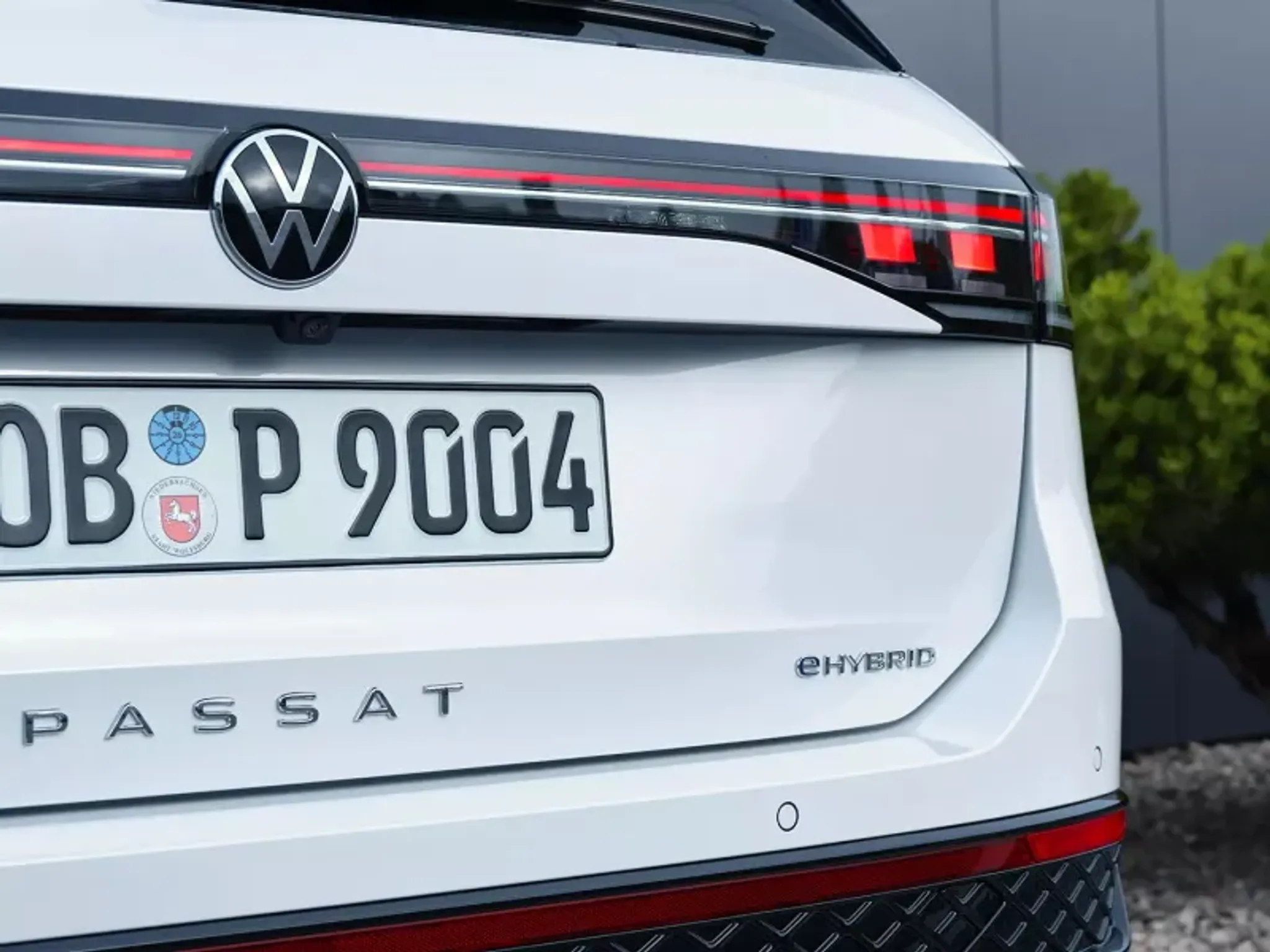 Passat-eHybrid.jpg